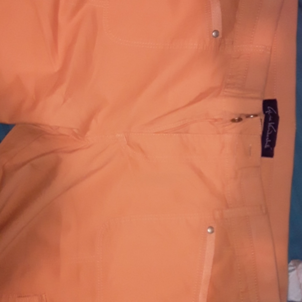 Gloria  Vanderbilt orange capris